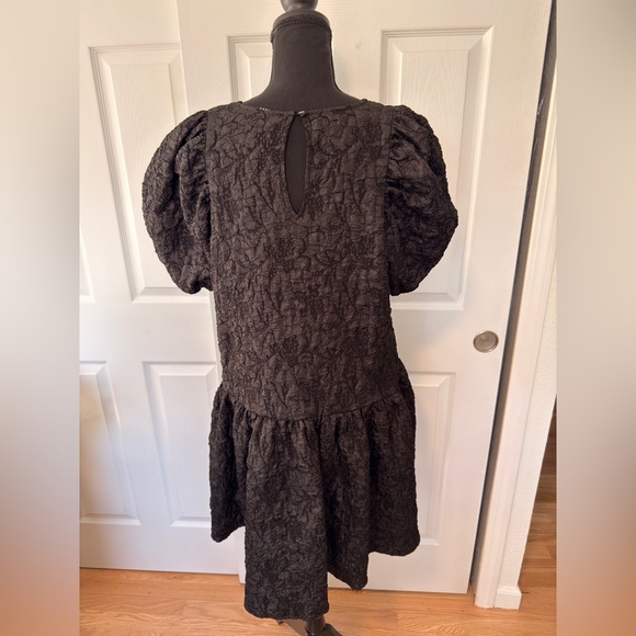 Endless Rose Black Textured Dress - Picture 7 of 9